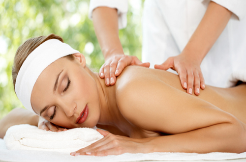Massage vật lý trị liệu có thể gây liệt người?