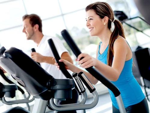 Tập gym giúp cơ thể khỏe mạn đẩy lùi bệnh tật