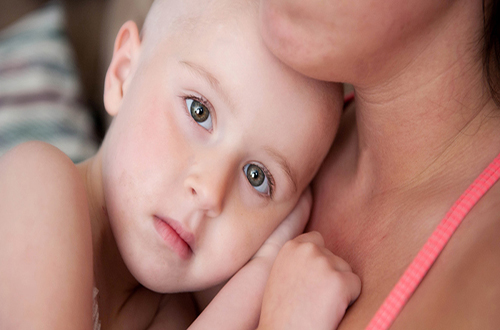 Y sĩ đa khoa hướng dẫn cách phát hiện sớm bệnh ung thư thường gặp ở trẻ