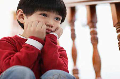 Y sĩ cảnh báo 5 nguyên nhân stress ở trẻ